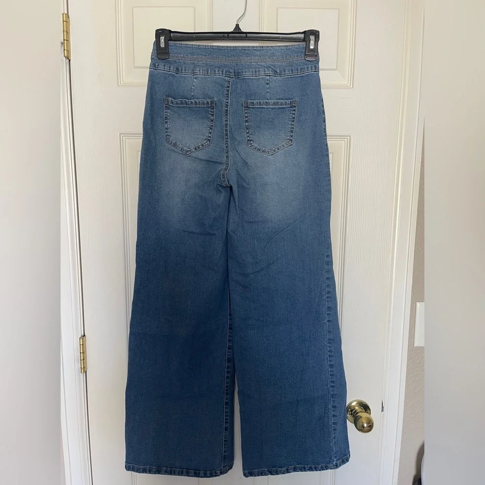 Blue Slice Wide-Leg Jeans | Juniors Size 5 | Wide Leg, Blue,‎ Mock-Front Pockets
